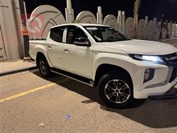 میتسوبیشی L200